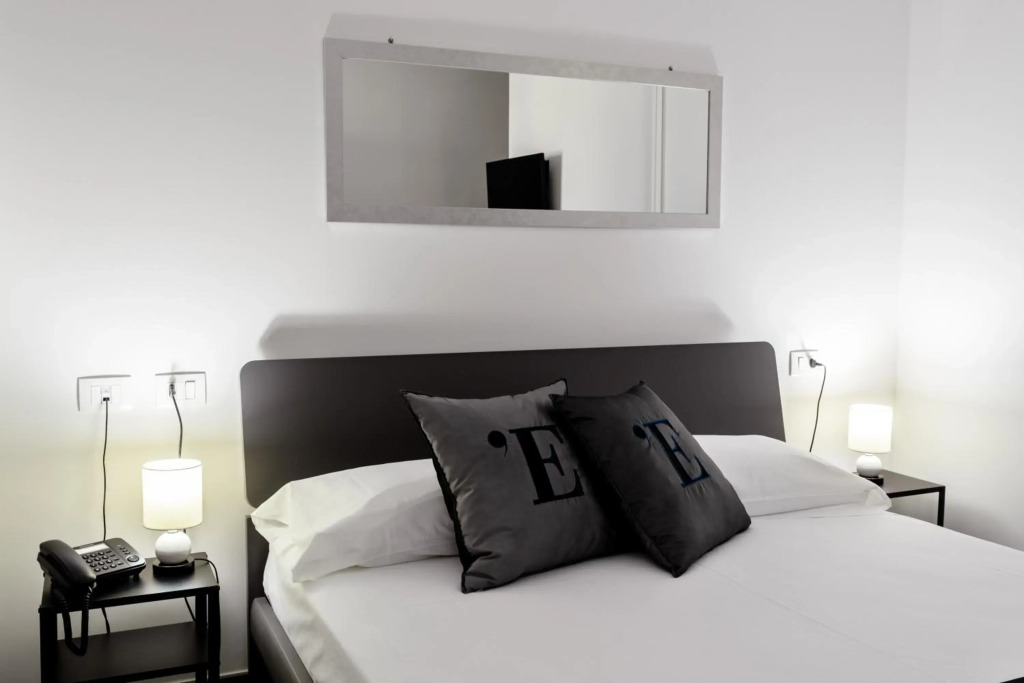 LEssenza Hotel