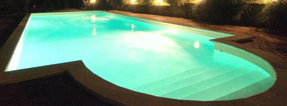 TENUTA SOSPESA - Exclusive Villa, Pool & Party Barn near Tuscany