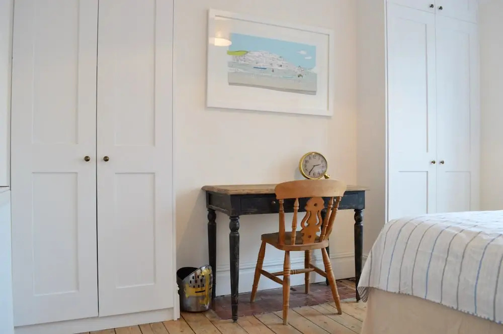 Shepherd's Bush 2 Bedroom Flat With Garden