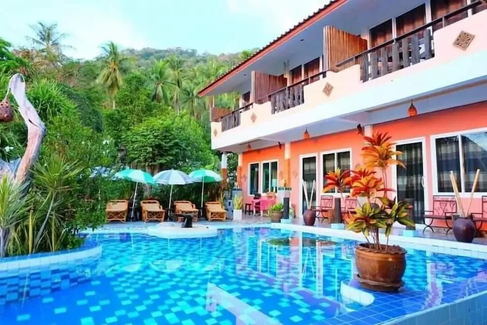 Sairee View Resort