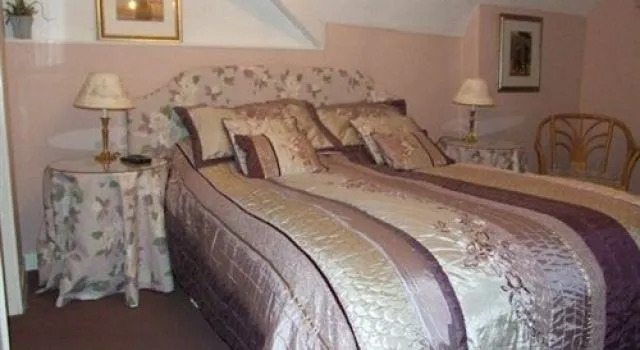 Whitefriars Hotel