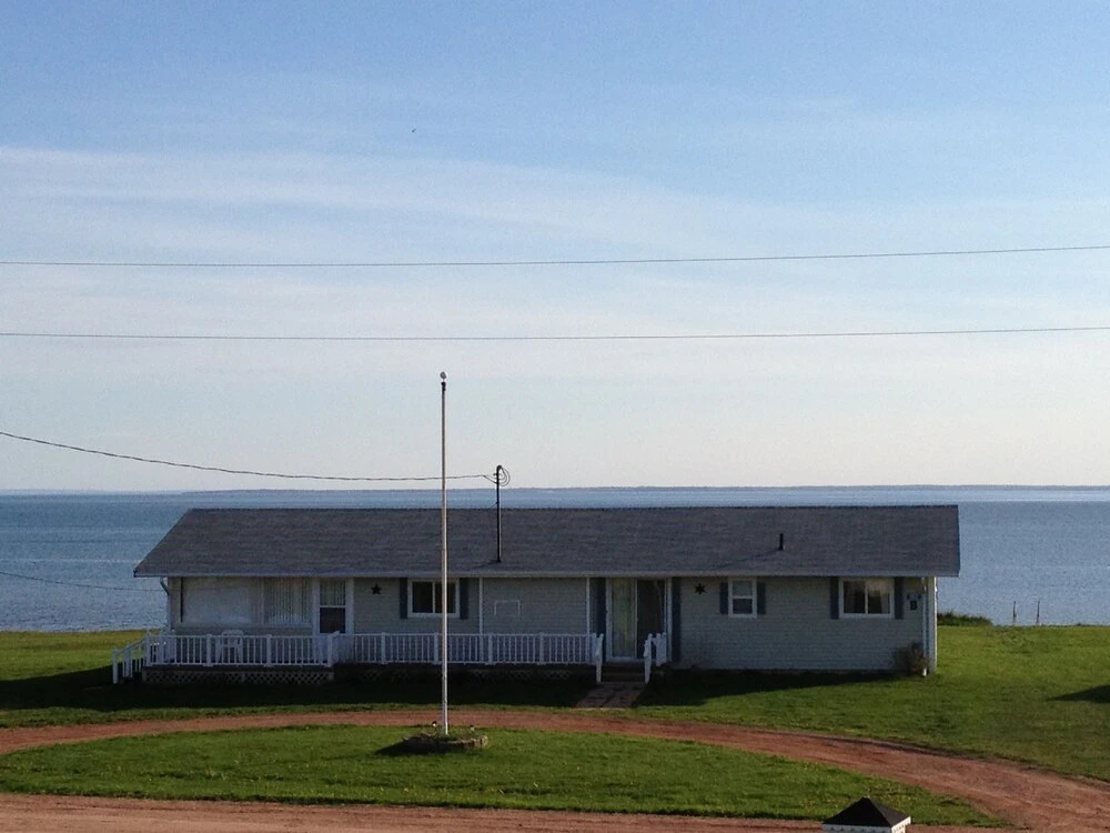 Seabreeze Cottage