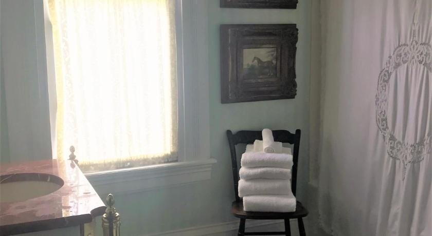 Rosemary Inn Bed & Breakfast