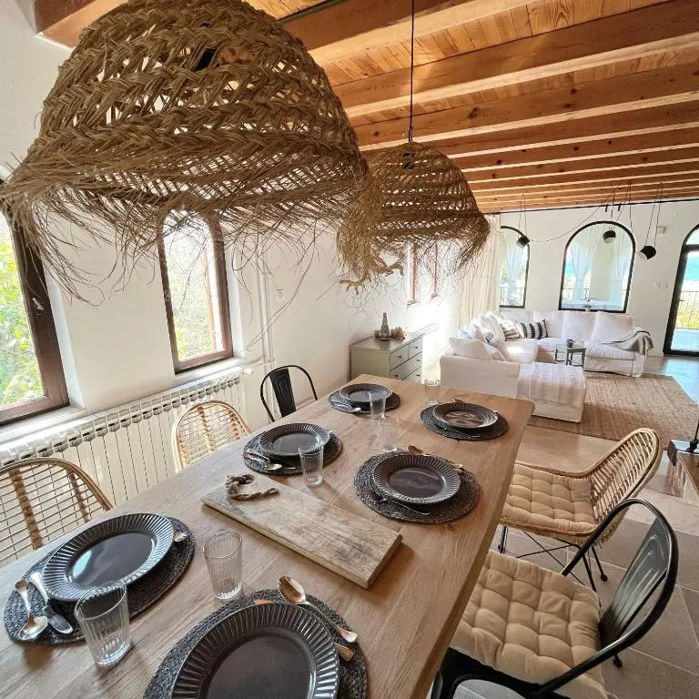 Island House Osljak