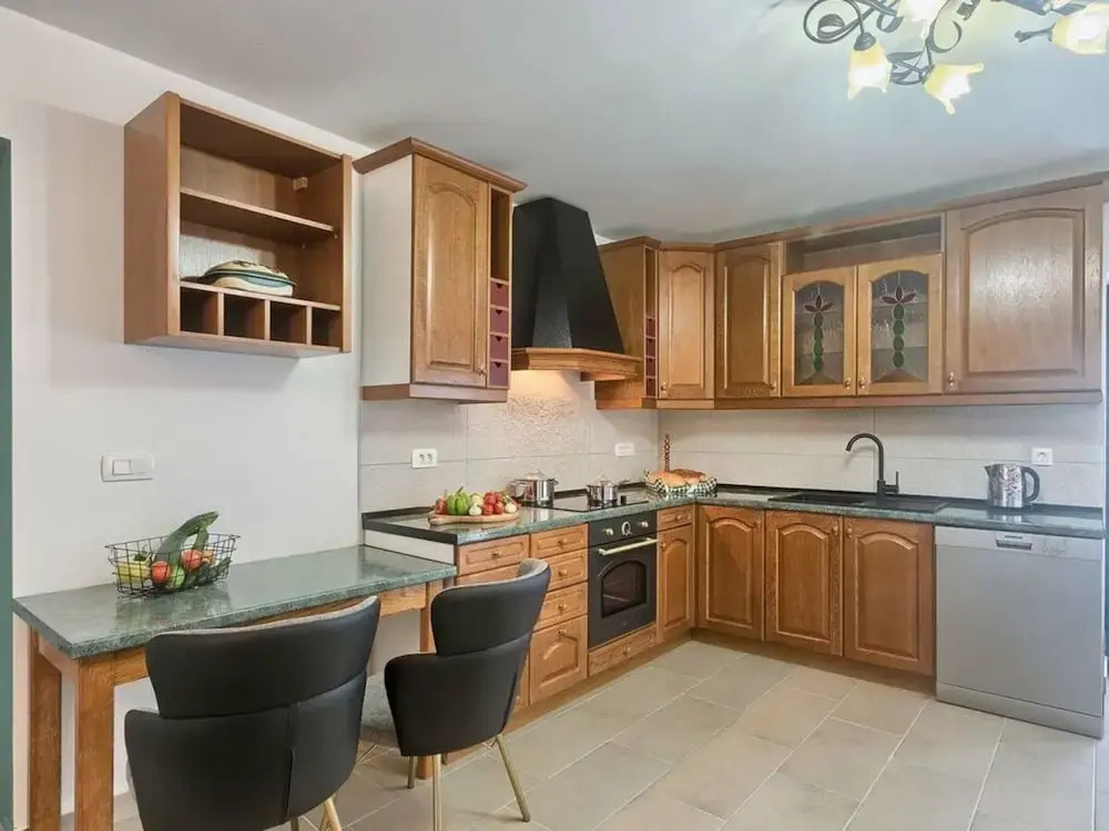 Villa Barbara Comfortable Holiday Residence