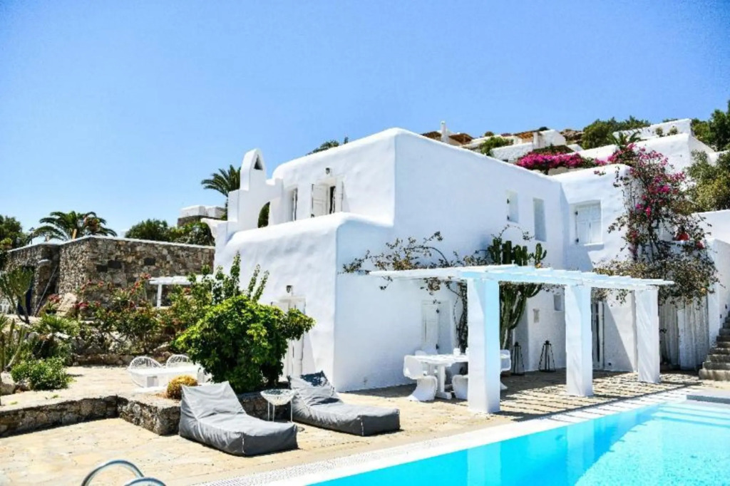 The One Mykonos