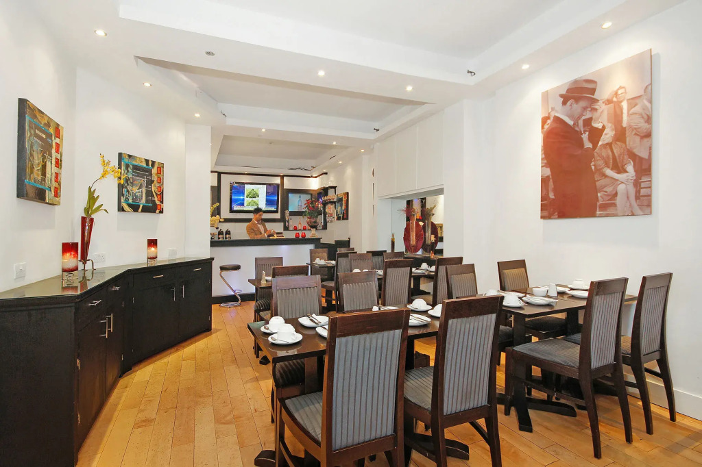 KingswayPark Hotel at Park Avenue