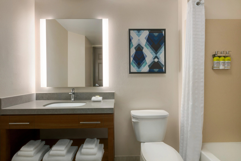 Candlewood Suites Houston Space Center - Webster