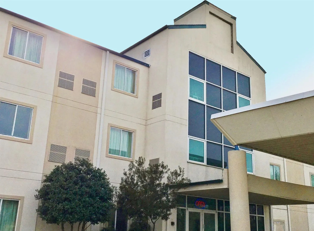Lone Star Inn