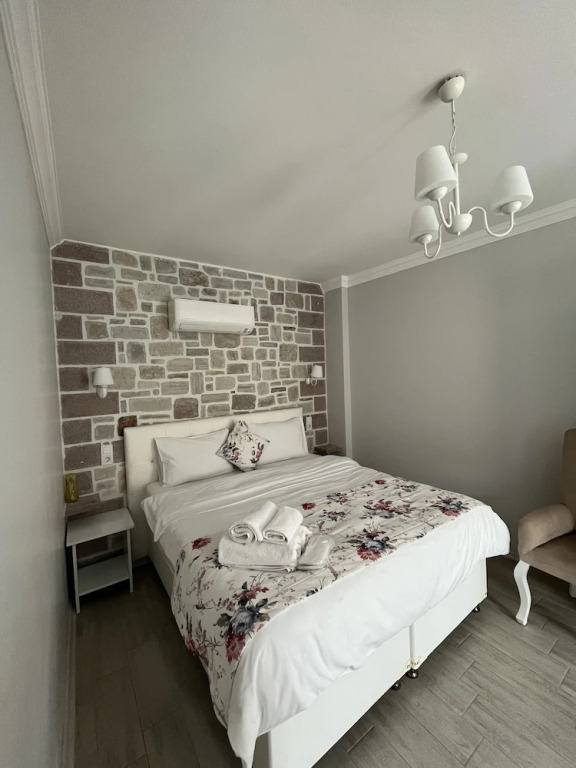 Ada Evi̇ Mu