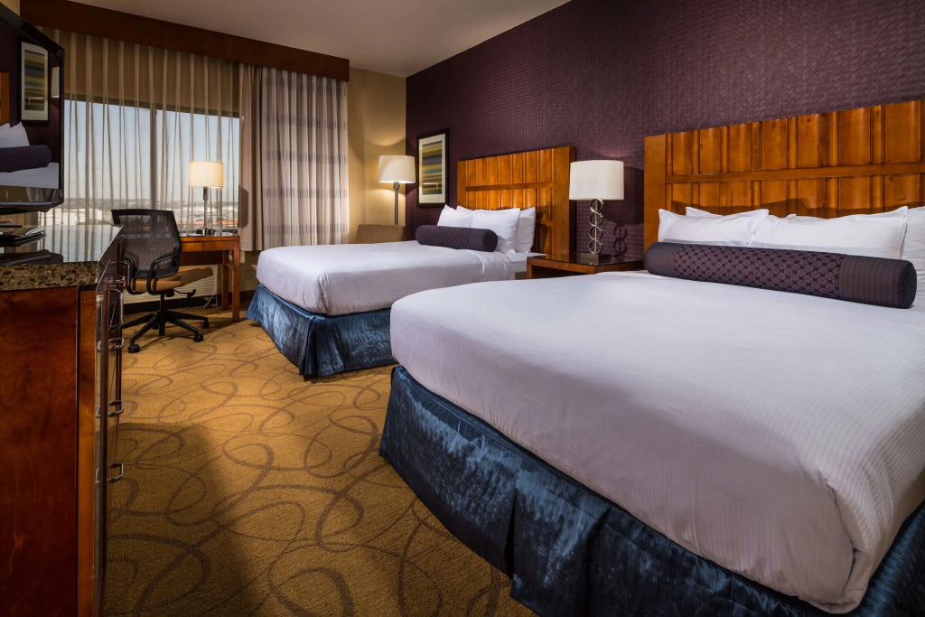 DoubleTree by Hilton Carson