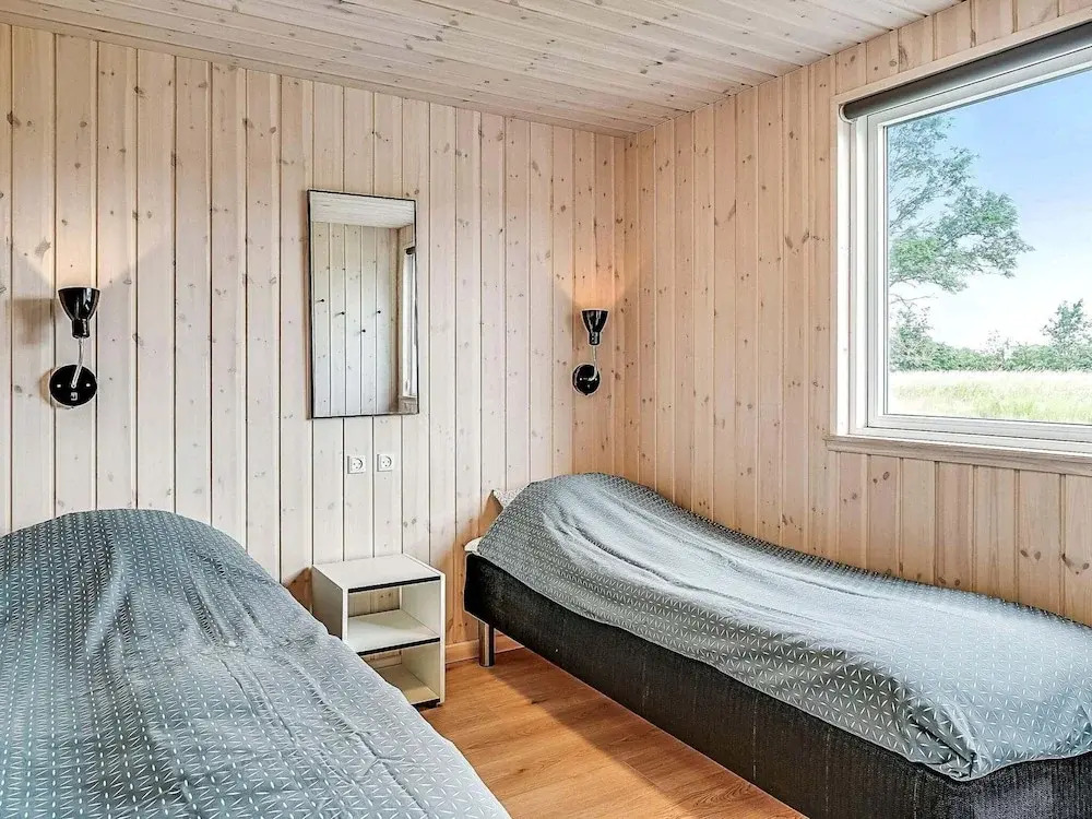Three-Bedroom Holiday Home In Grenaa
