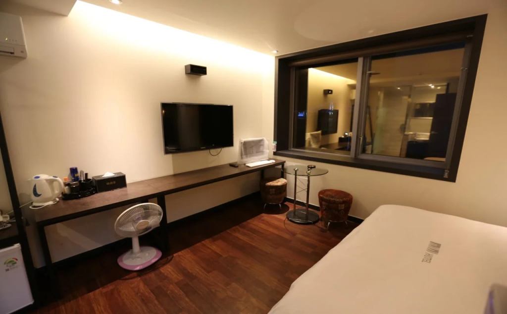 Hotel Mirage(호텔 미라주)