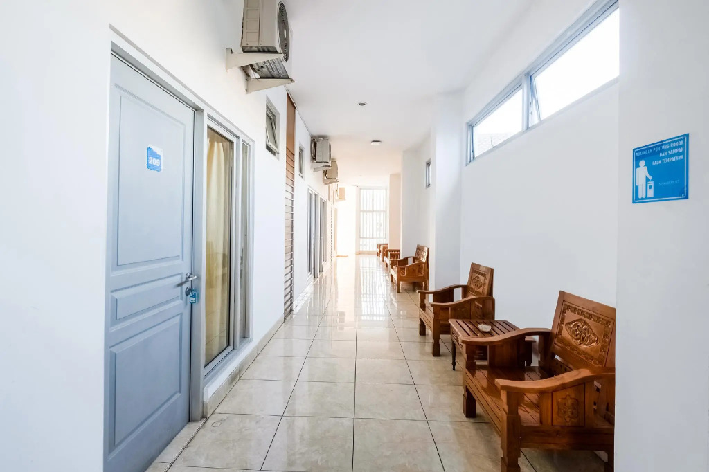 OYO 3787 Hotel Poncowinatan