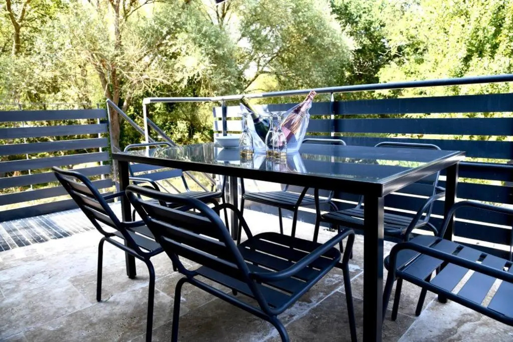 Appartement La Baule Pornichet Terrasse - Cuisine - Calme - Wifi - Parking Gratuit