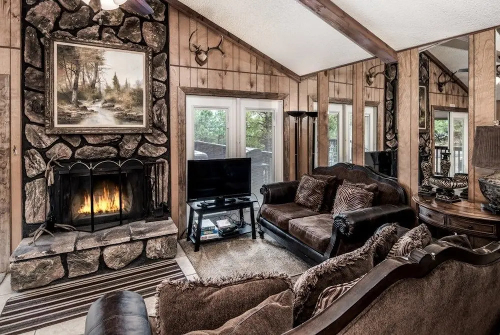 Chalmers - Three Bedroom Cabin