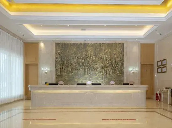 Vienna Hotel Zhengzhou Nanyang Road xinglongpu subway station