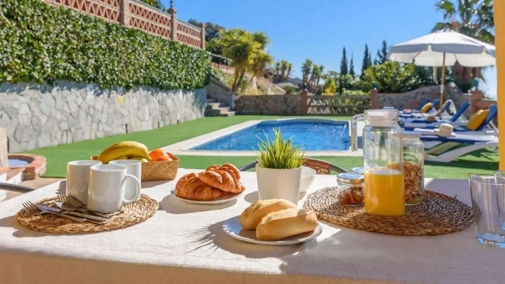 Villa María del Carmen Frigiliana by Ruralidays