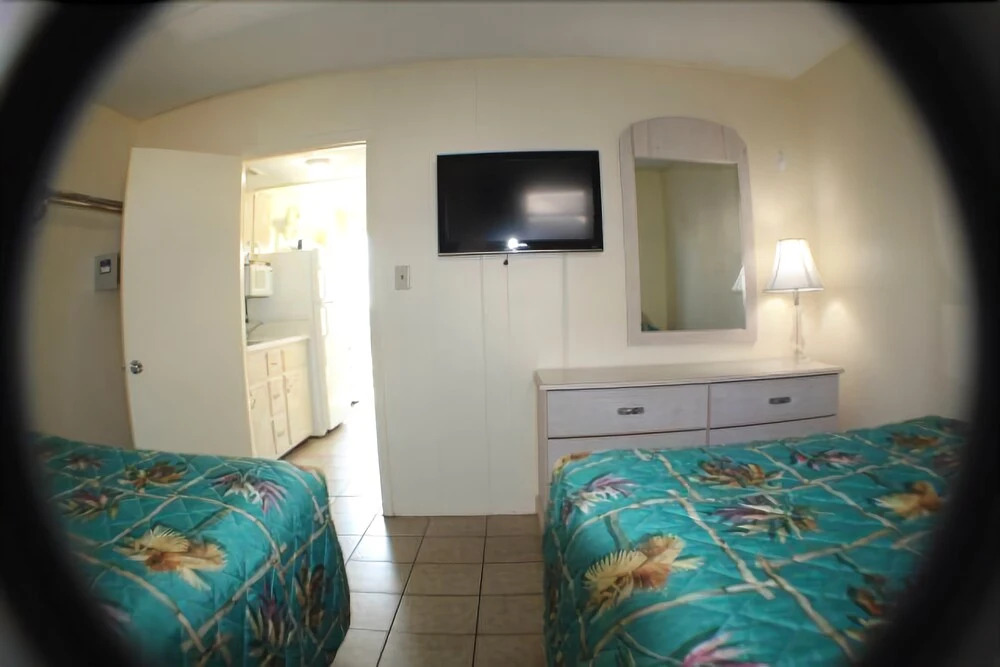 Sandpiper motel