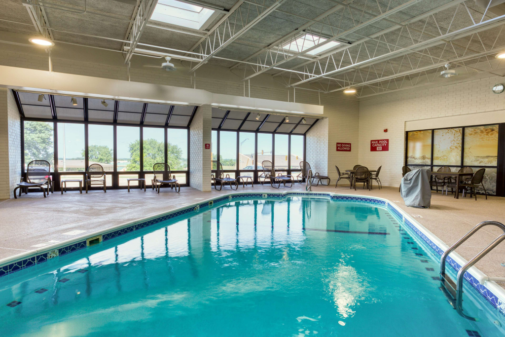 Drury Inn and Suites St Louis Collinsville