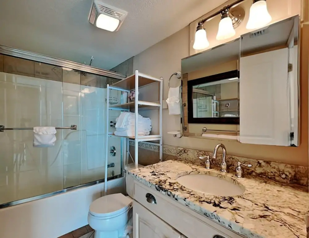 Perdido Towers - E102