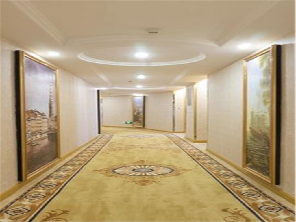 Vienna Hotel Dongguan Shatian Humen Port