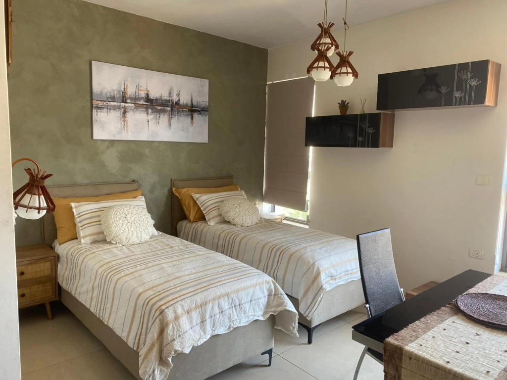 דירת סטודיו/Studio/Apartment
