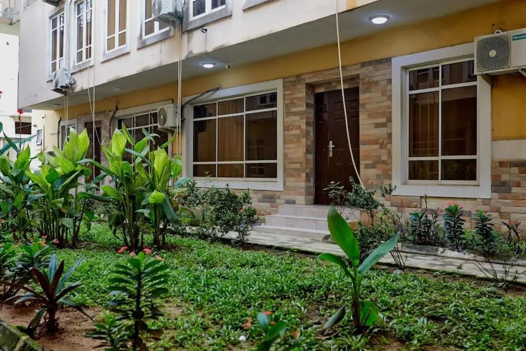 Classy 3 Bedroom Terrace apartment