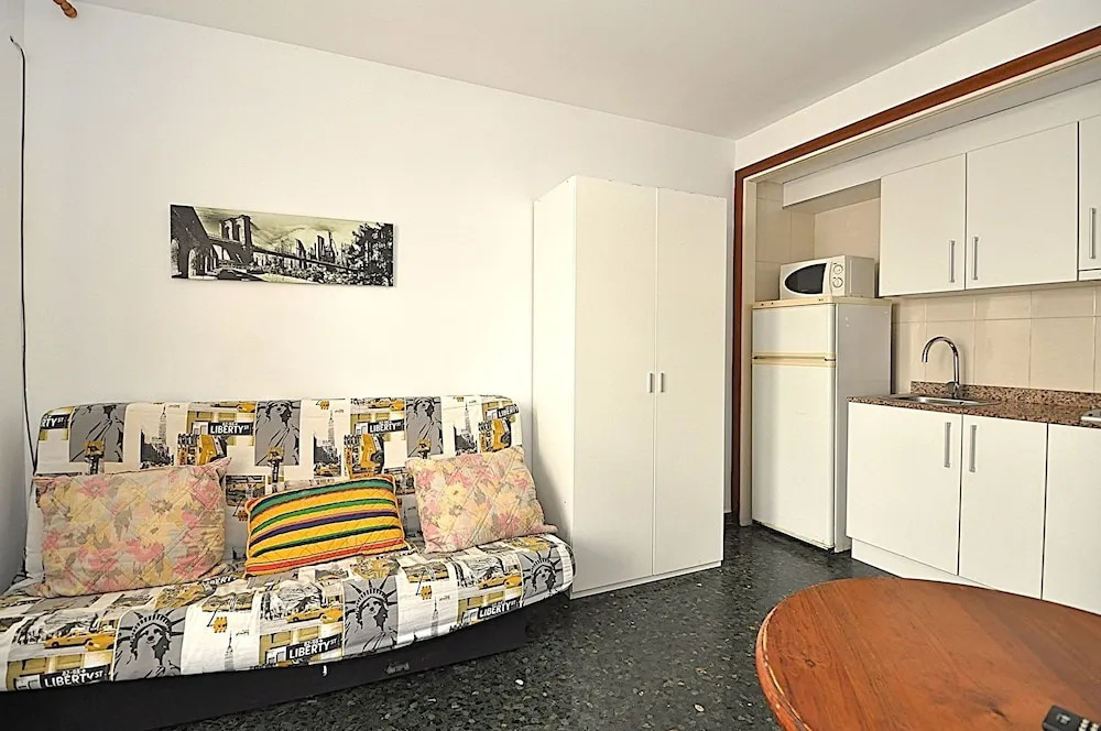Apartamentos AR Flores