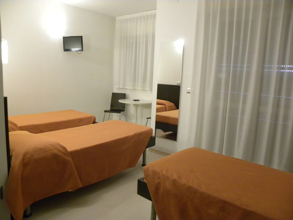 Hotel Sharing
