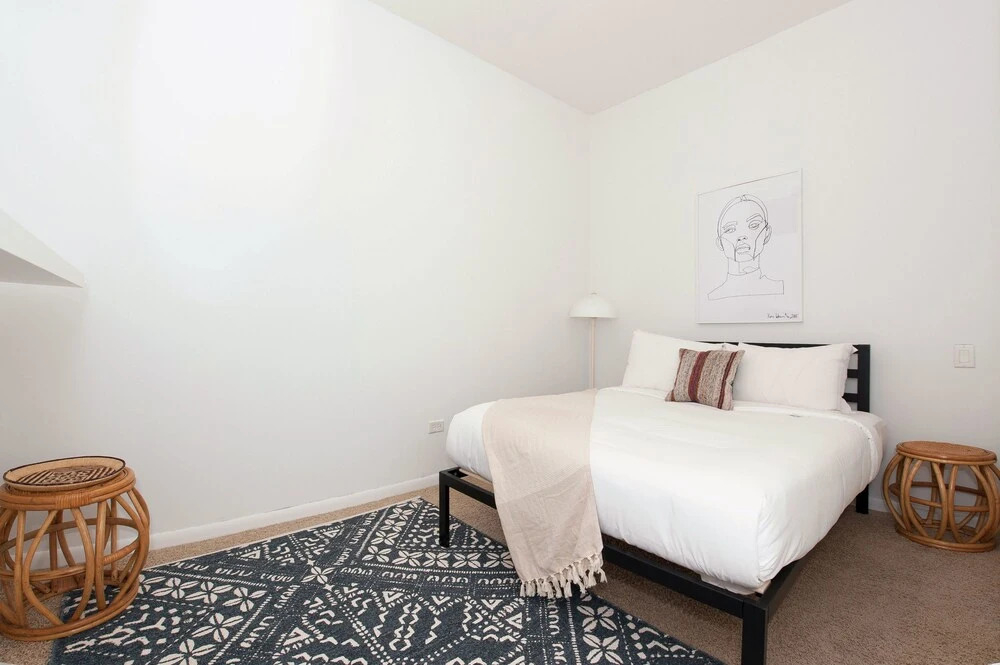 Vibrant Lincoln Park Suites by Sonder