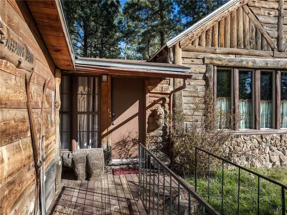 Big Bear, 3 Bedrooms, Stone Fireplace, Midtown, Sleeps 10