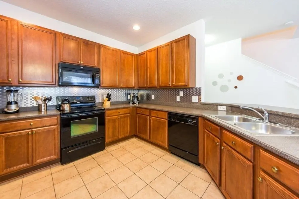 Perfect Lake View 10 Min To Disney! 3 Bedroom Townhouse