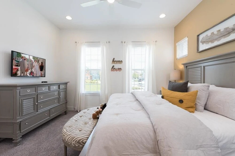 Festival of Wonder 5 Bedroom Townhome with Private Pool