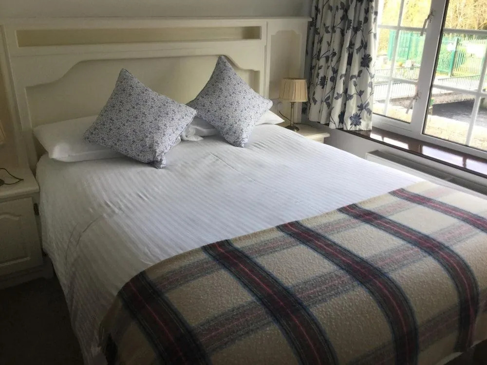 Ryans River Lodge B&B