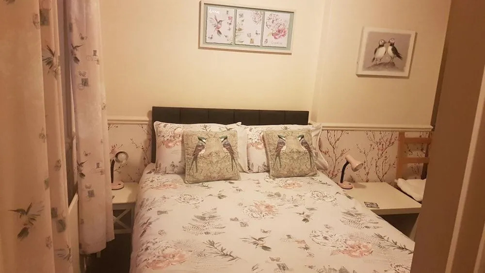 Cameron court B&B