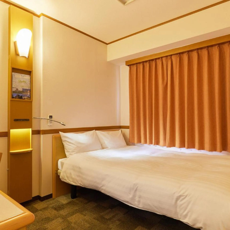 Toyoko Inn Maibara eki Shinkansen Nishi guchi