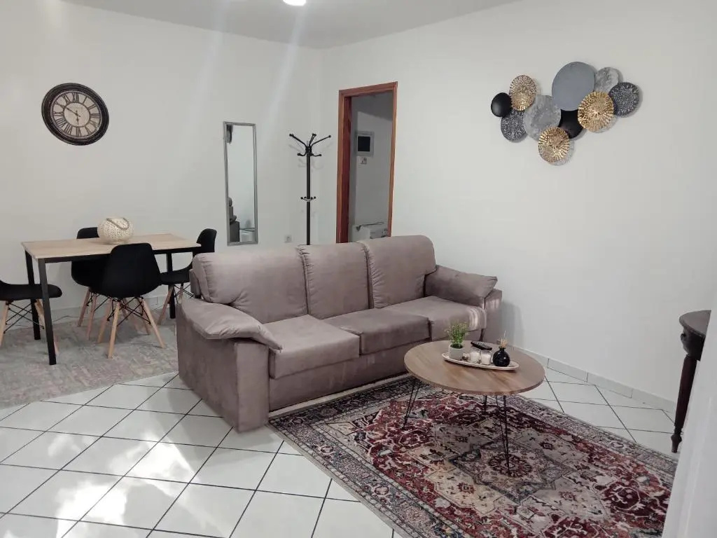 Aroanios apartments