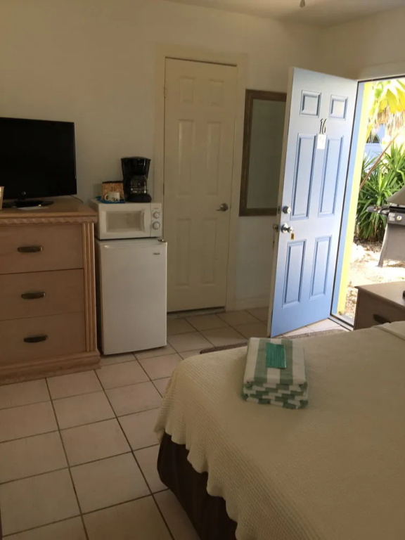 Amber Tides Motel