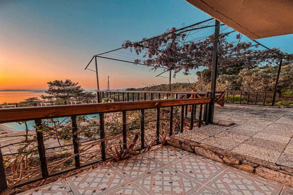 Faralia Hotel