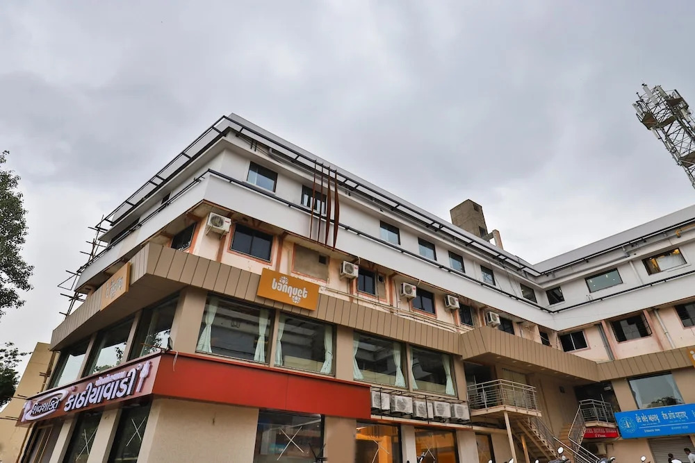 Keys Select by Lemon Tree Hotels, Gandhi Ashram, Ahmedabad