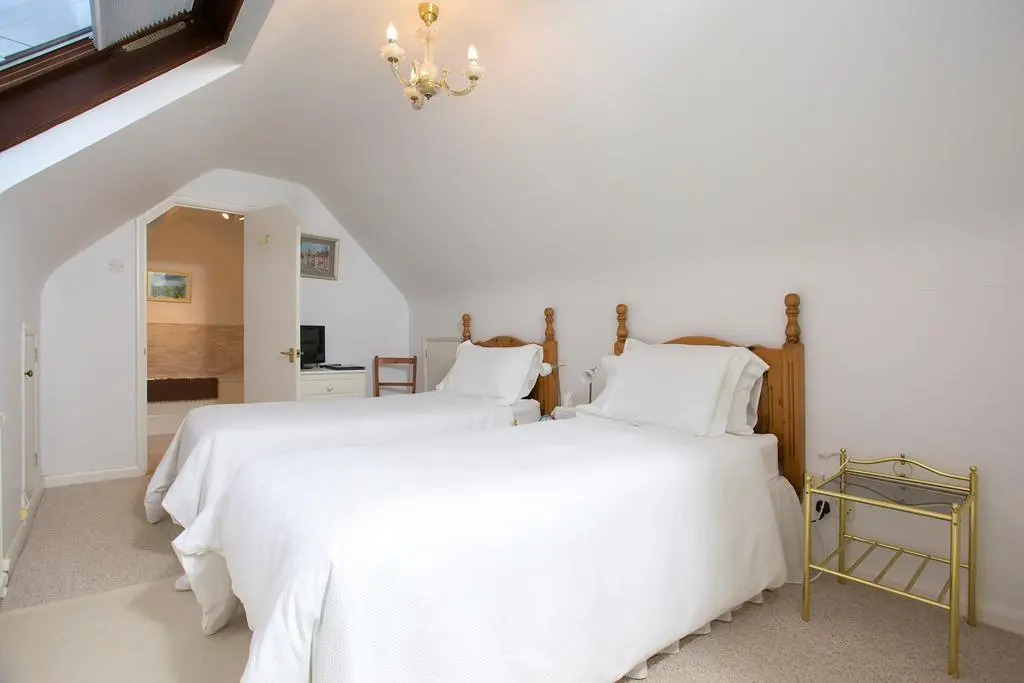 Polstead Lodge