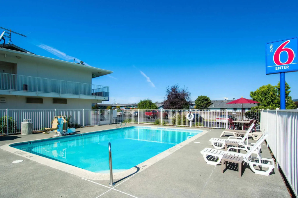 Motel 6-Arcata, CA Cal Poly Humboldt