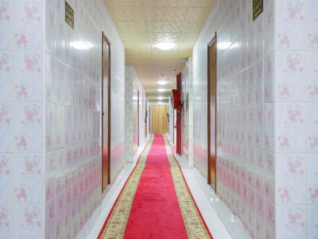 OYO 339 Vienna Hotel