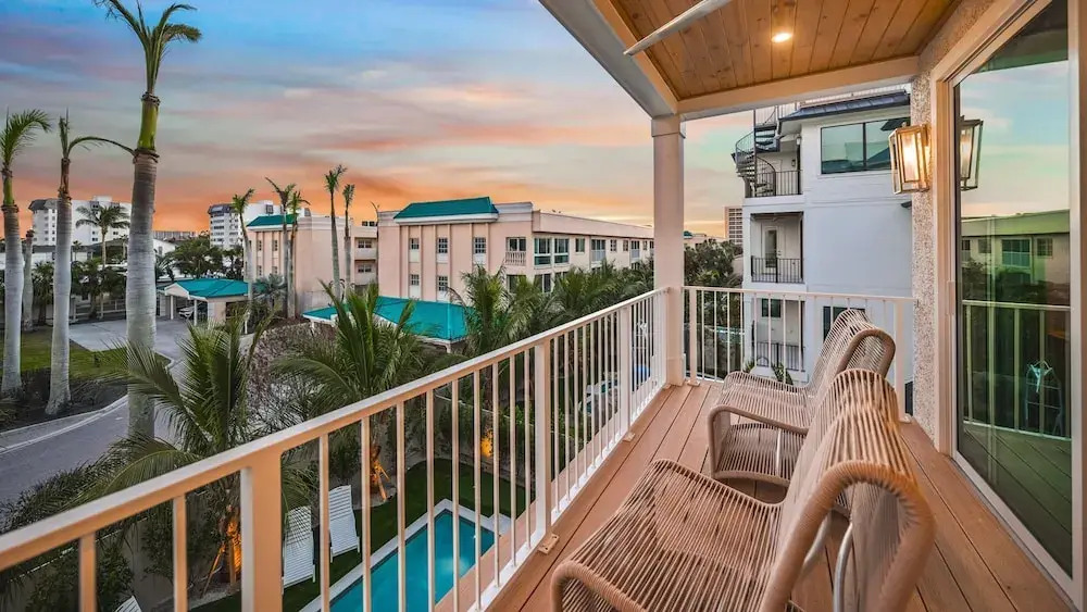 Serving Sunset in Siesta Key