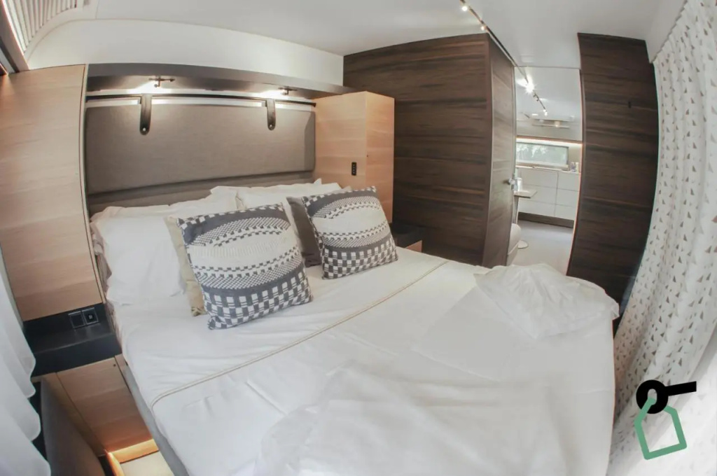 Deluxe - Two Bedroom No.2