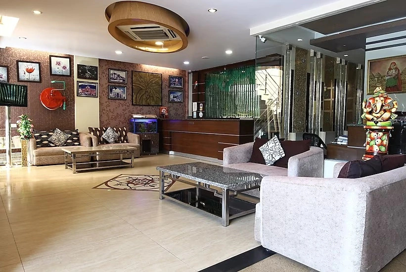 Hotel Vinayak Grand