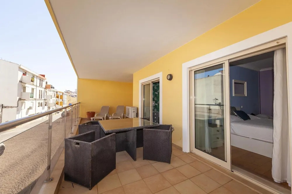 C08 - Ladeira do Convento 3 Bed Apartment in Lagos