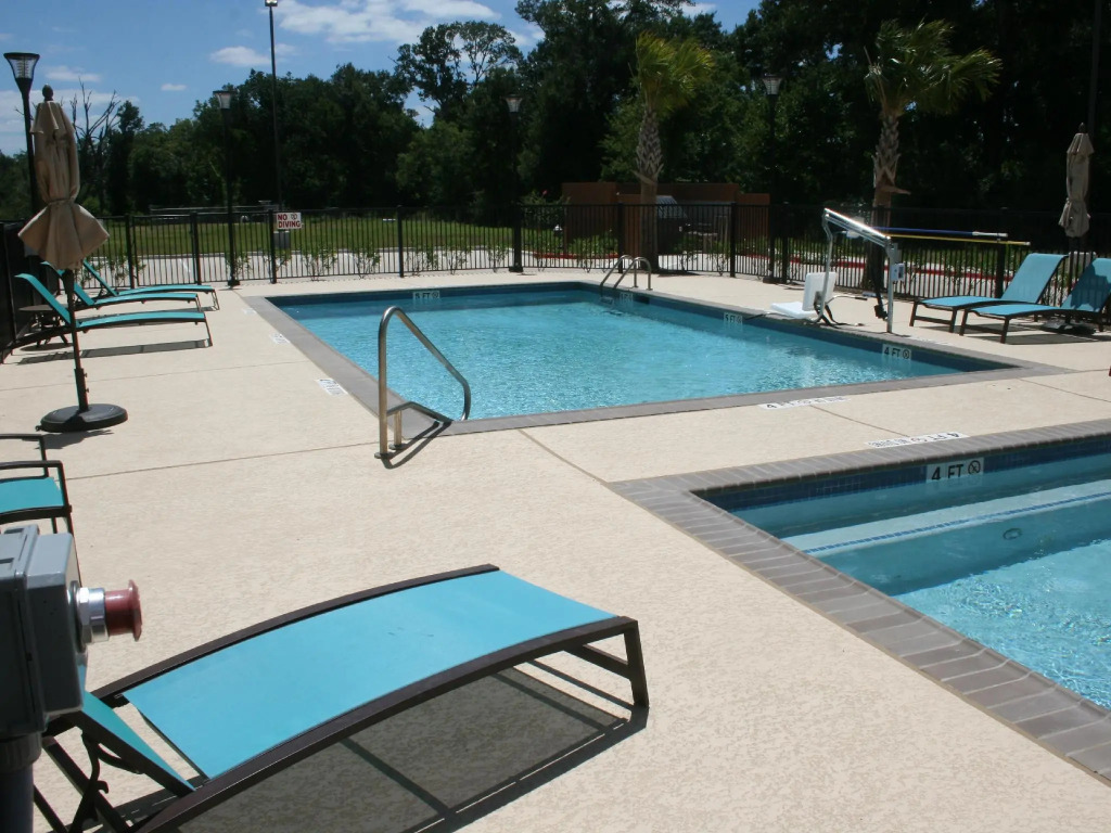 Candlewood Suites College Station At University by IHG