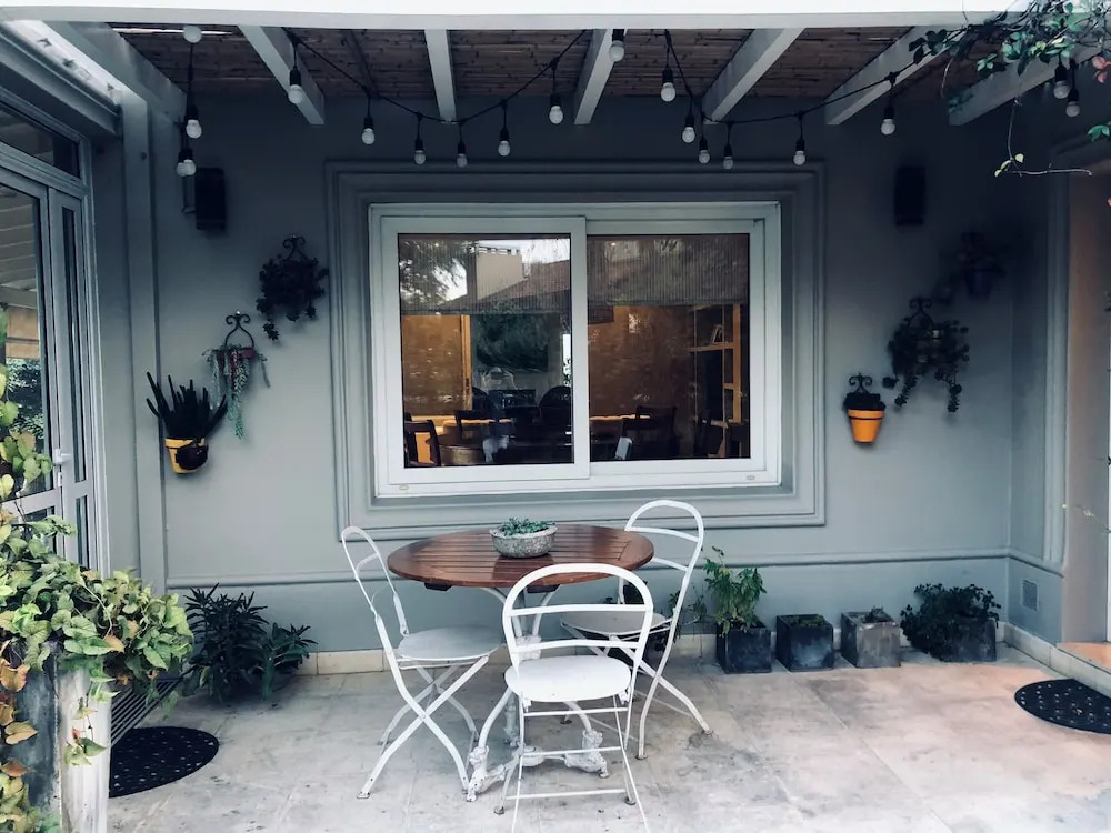 Acogedora Casa En Exclusivo Barrio